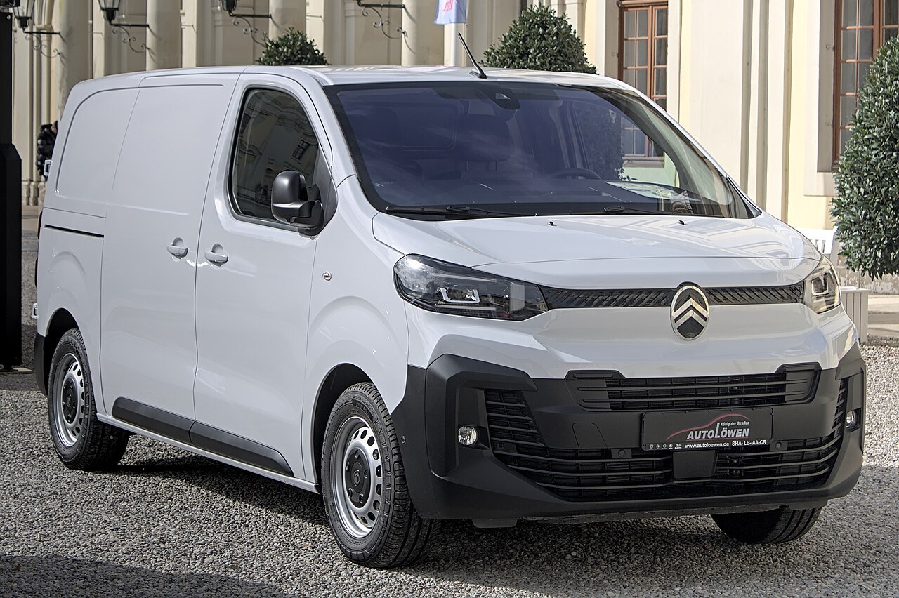 Citroën ë-Jumpy Combi XS 50 kWh — foto