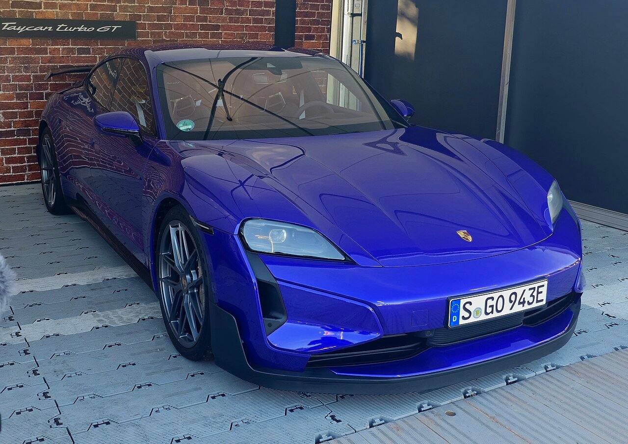 Porsche Taycan Turbo GT Weissach — foto