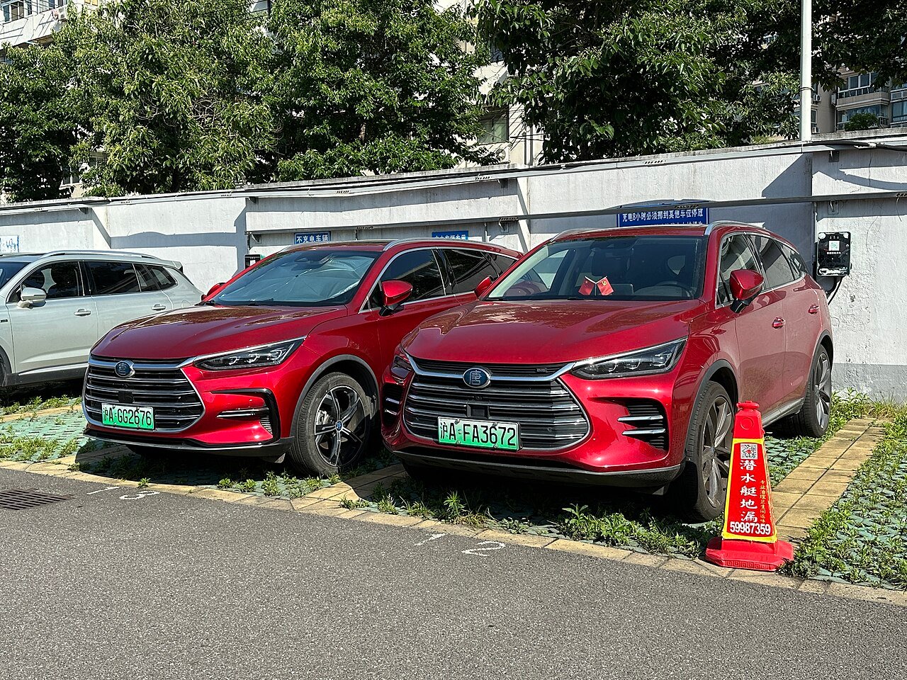 BYD TANG Flagship — foto