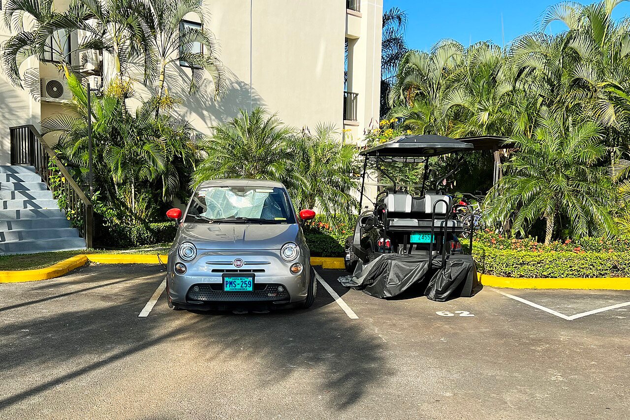 Fiat 500e Hatchback 42 kWh — foto