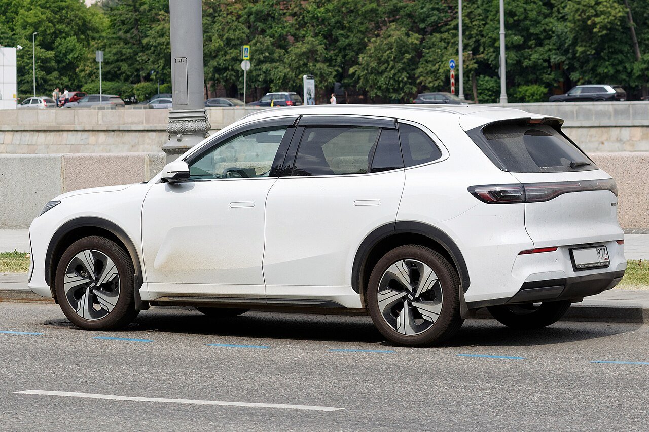 Geely EX5 Pro+ — foto