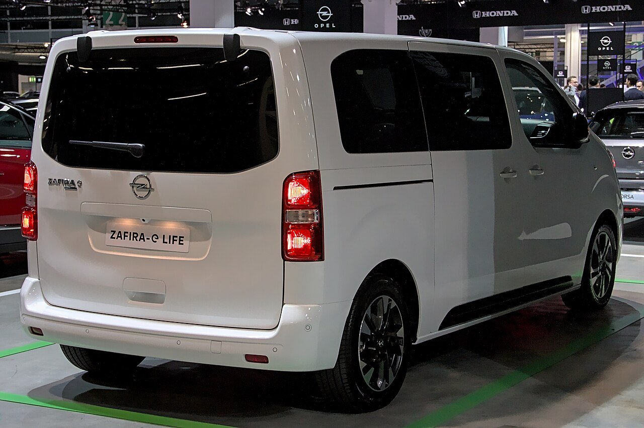 Opel Zafira-e Life M 50 kWh — foto