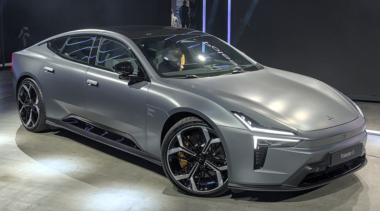Polestar 5 Performance — foto