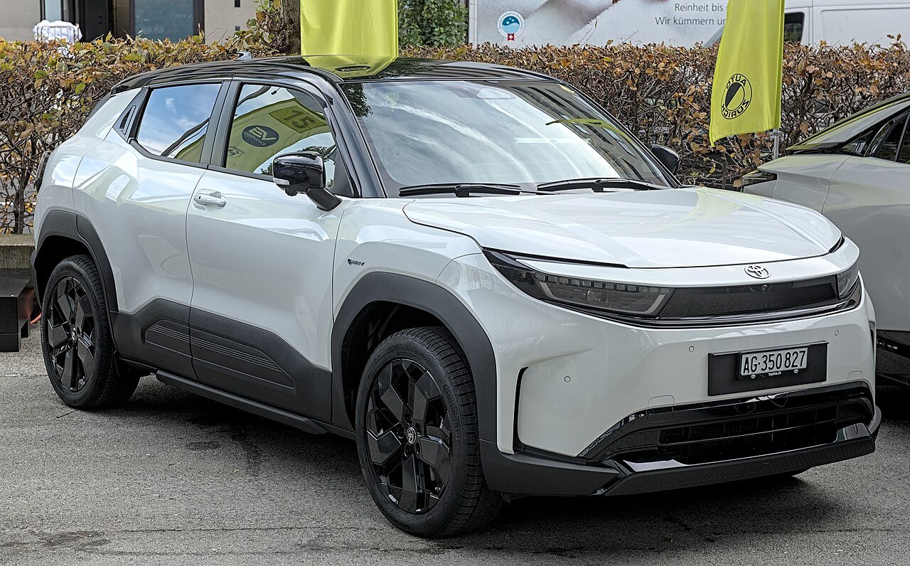 Toyota Urban Cruiser 61.1 kWh — foto