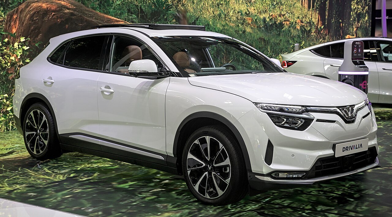 VinFast VF 8 Plus Extended Range — foto