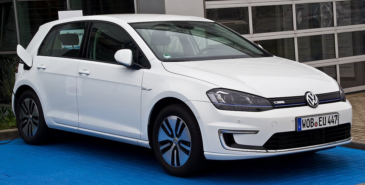 Volkswagen e-Golf — foto