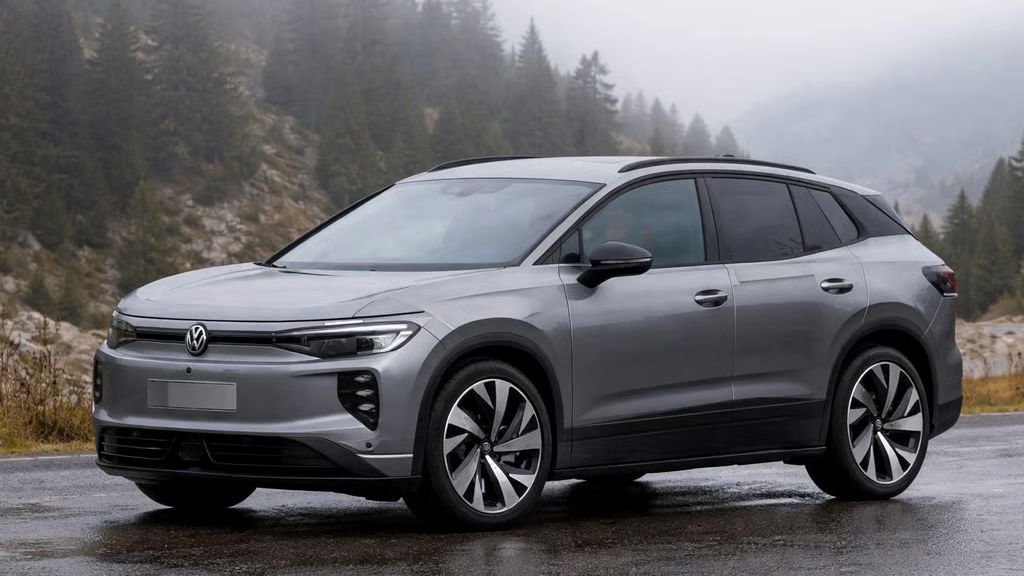 O ID.4 está com os dias contados: a Volkswagen prepara-se para o substituir pelo ID. Tiguan ainda este ano