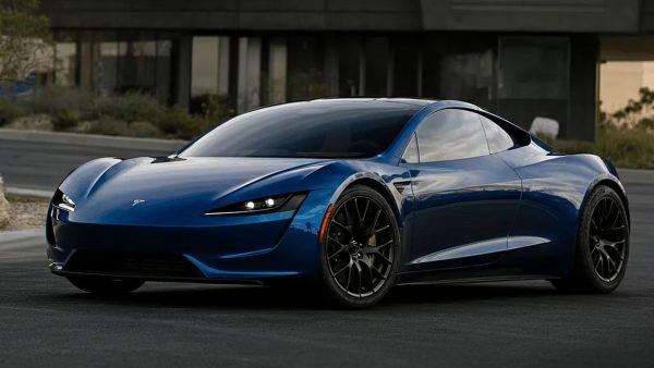 Depois de oito adiamentos em nove anos, a Tesla marcou 1 de outubro para o Roadster