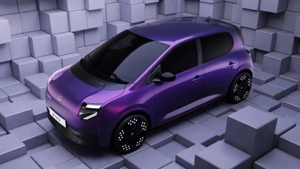 A Nissan revelou hoje o Pixo, o seu novo citadino elétrico feito para competir com o Twingo e o Dacia Spring