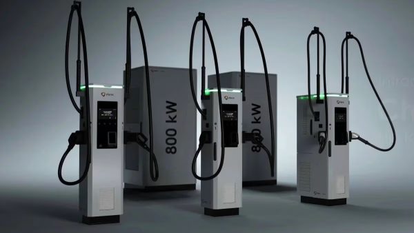 A Efacec lança um hub de carregamento até 1,6 MW, feito em Matosinhos