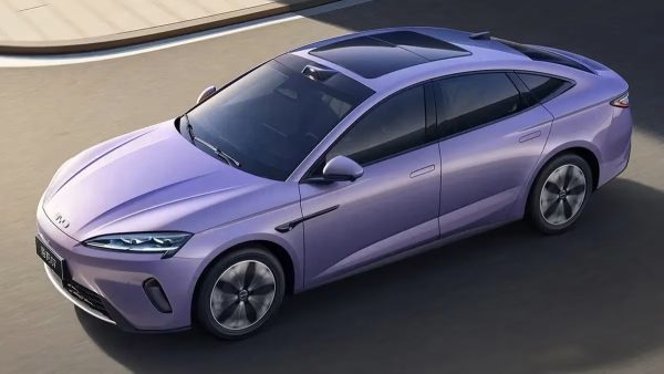 A BYD vai substituir o Seal 07 menos de cinco meses depois de o ter lançado, depois de vendas fracas