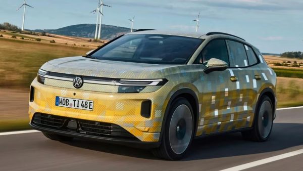 É oficial: o Volkswagen ID.4 passa a chamar-se ID. Tiguan, com estreia mundial já em outubro