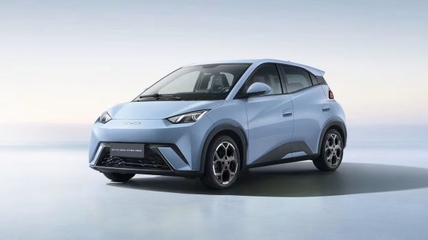A BYD teve em setembro o seu melhor mês de vendas de 2026, puxado sobretudo pelo mercado externo