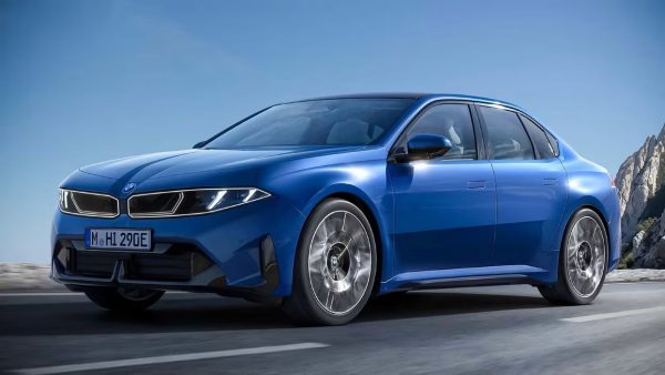 As encomendas do BMW i3 abriram nos EUA uma semana antes do previsto, a partir de 61.500 dólares