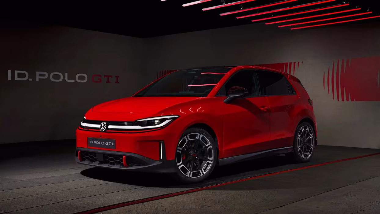 O Volkswagen ID. Polo GTI custa 39.995 euros na Alemanha, com 226 cv e 424 km de autonomia, e ainda não tem preço em Portugal