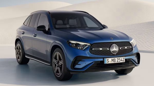 A Mercedes-Benz vendeu 68.400 carros elétricos no terceiro trimestre, mais 61%, e os elétricos já são 16,8% das vendas da marca