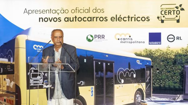 A Carris Metropolitana reforça a Área 2 com 37 autocarros elétricos, num investimento de 16 milhões de euros