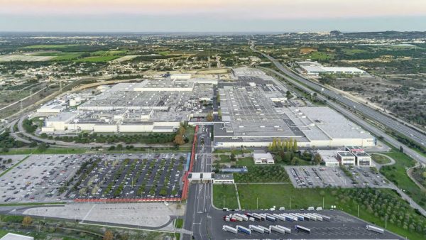 A Comissão de Trabalhadores da Autoeuropa promete reagir se a Volkswagen avançar com o congelamento de salários até 2030