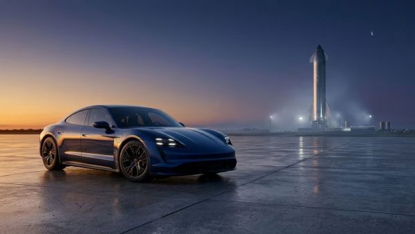 Musk confirma que a Tesla e a SpaceX criaram comissões especiais para estudar uma fusão, sem garantia de acordo
