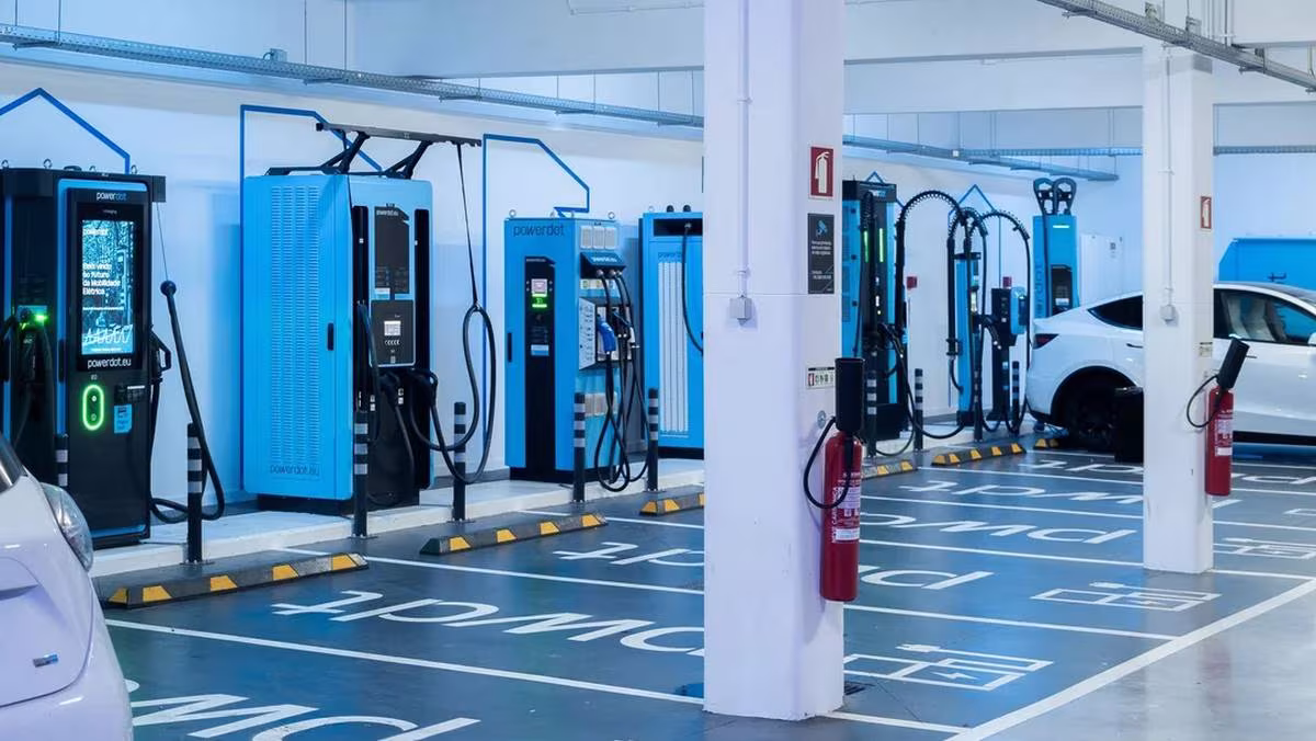 A Powerdot abriu no Porto um centro para reparar componentes de carregadores, com um investimento de 1,5 milhões de euros