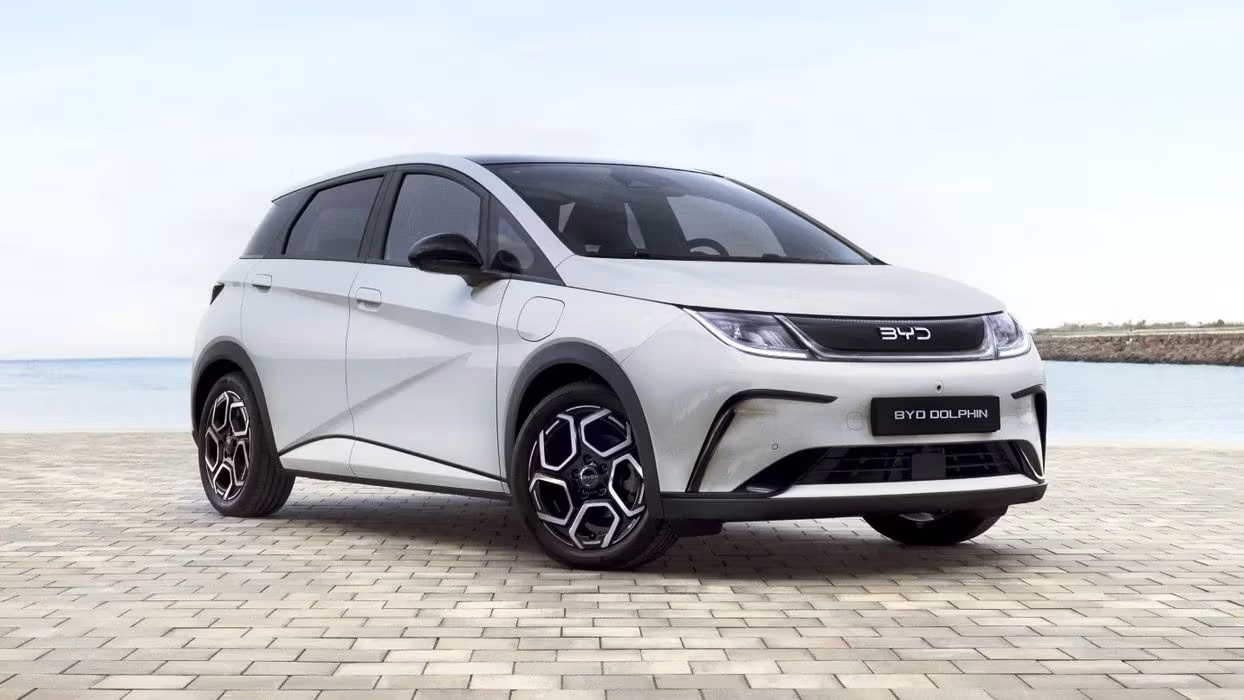 A Tesla vendeu 68.776 carros na Europa em setembro, mais do que a BYD, mas no acumulado do ano está atrás da BYD, da SAIC e da Chery, esta por apenas 75 carros