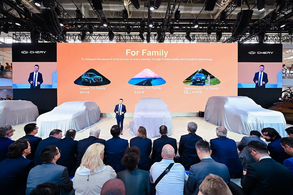 Chery ultrapassa os 20 milhões de veículos vendidos, com um terço dos clientes já fora da China
